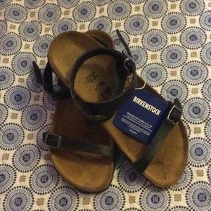 Black Birkenstock Sandals   size 36